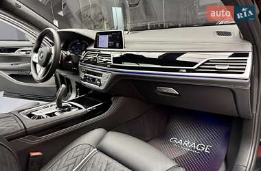 Седан BMW 7 Series 2022 в Киеве