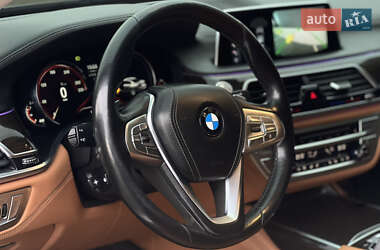 Седан BMW 7 Series 2015 в Кропивницькому