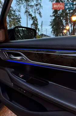 Седан BMW 7 Series 2019 в 