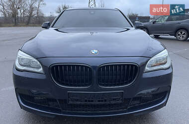 Седан BMW 7 Series 2015 в Киеве