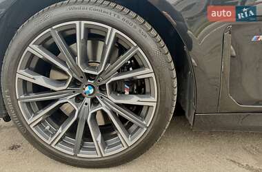 Седан BMW 7 Series 2022 в 