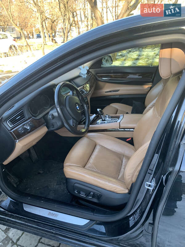 Седан BMW 7 Series 2012 в Львове фото 14 Седан BMW 7 Series 2012 в Львове