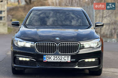 Седан BMW 7 Series 2016 в Рівному