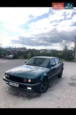 Седан BMW 7 Series 1993 в Борщеві