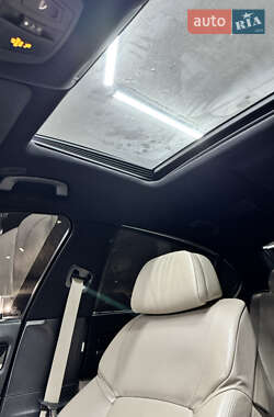 Седан BMW 7 Series 2012 в 