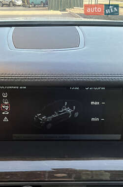 Седан BMW 7 Series 2010 в 