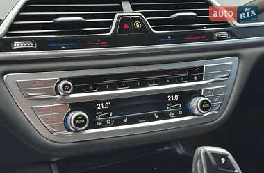 Седан BMW 7 Series 2019 в 