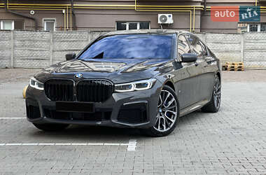 Седан BMW 7 Series 2020 в Ужгороді