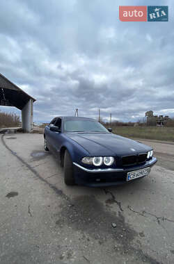 Седан BMW 7 Series 1999 в Ромнах