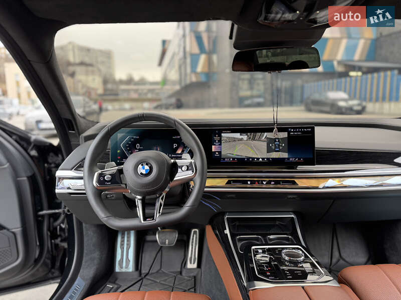 Седан BMW 7 Series 2023 в Киеве фото 19 Седан BMW 7 Series 2023 в Киеве