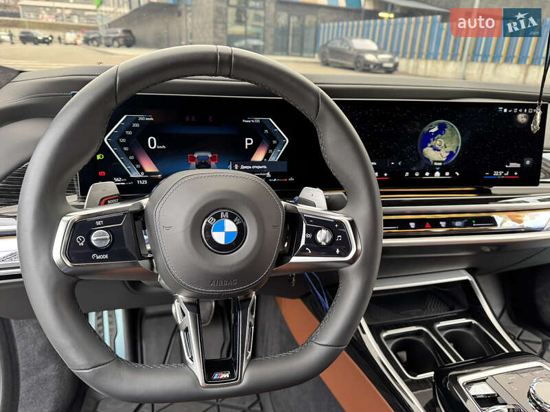Седан BMW 7 Series 2023 в Киеве фото 25 Седан BMW 7 Series 2023 в Киеве