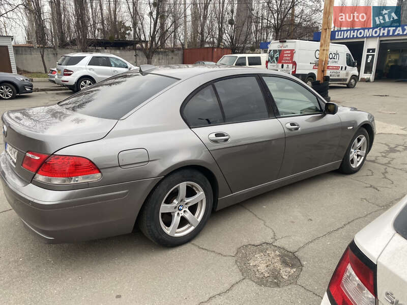 Седан BMW 7 Series 2008 в Києві