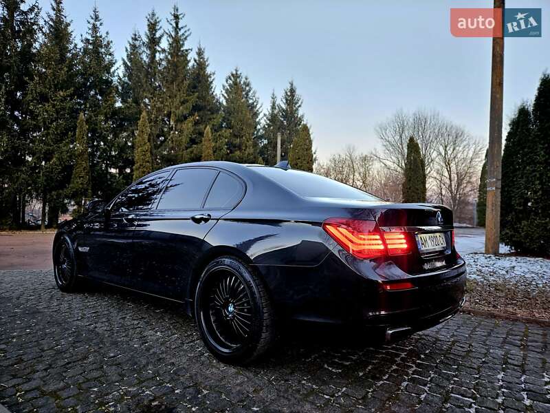Седан BMW 7 Series 2013 в Житомире