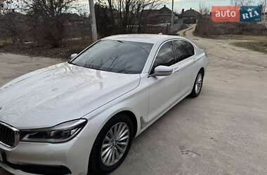 Седан BMW 7 Series 2016 в Кременчуці