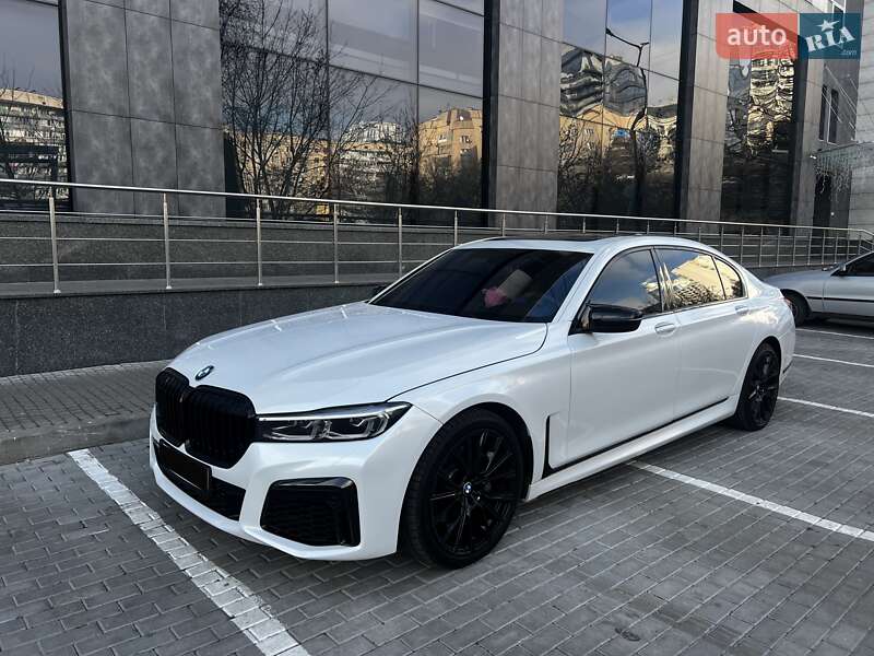 Седан BMW 7 Series 2017 в Києві