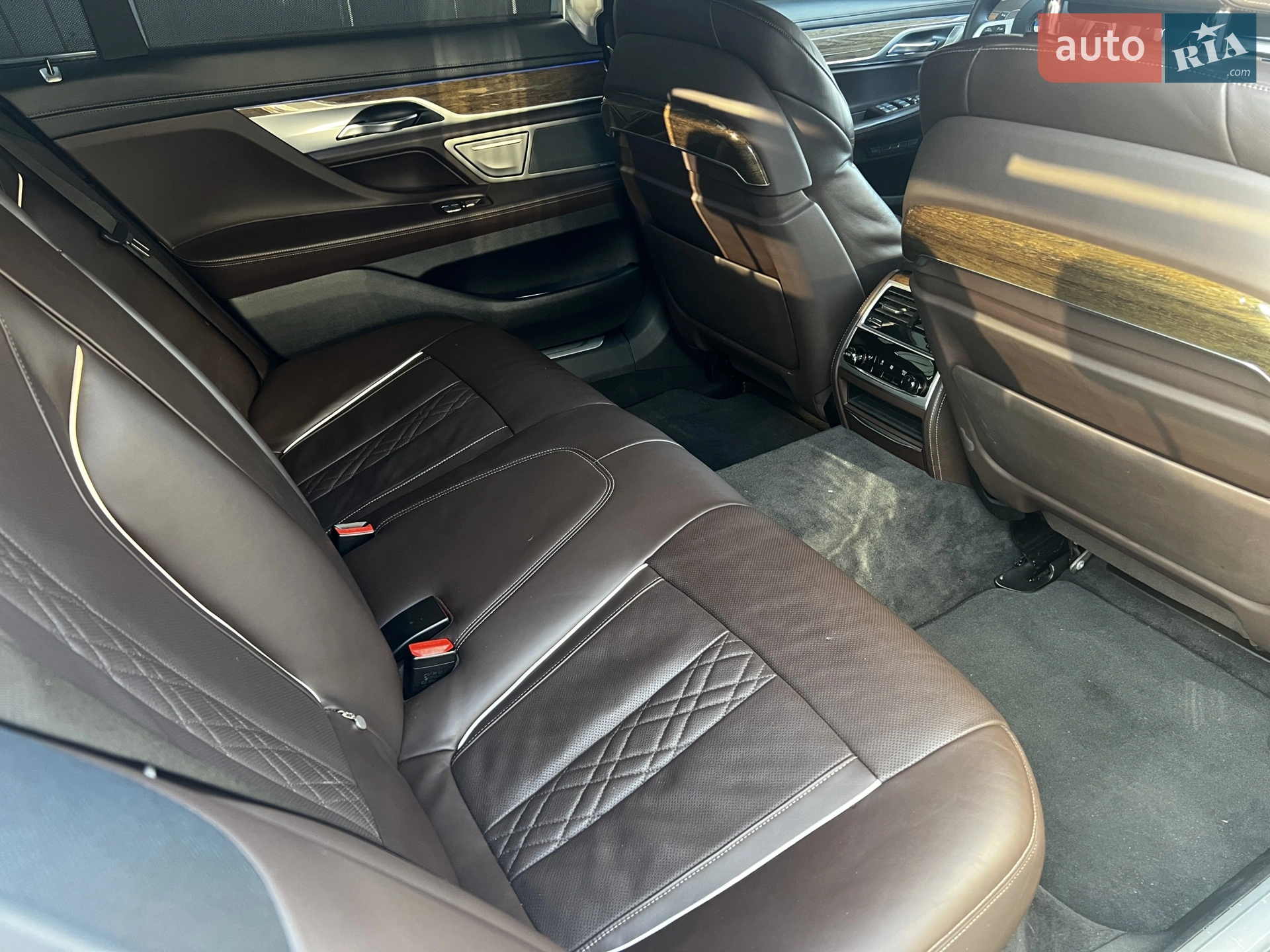 2017 BMW 7er - мініатюра 23