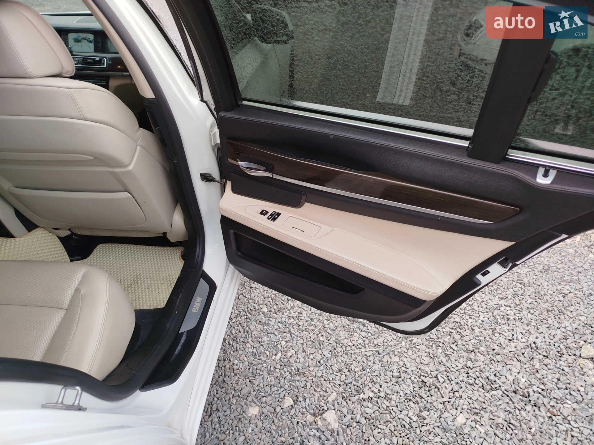 2011 BMW 7er - мініатюра 3
