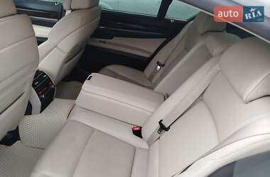 Седан BMW 7 Series 2011 в Ровно