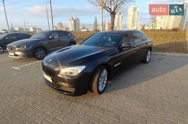 Седан BMW 7 Series 2015 в Киеве