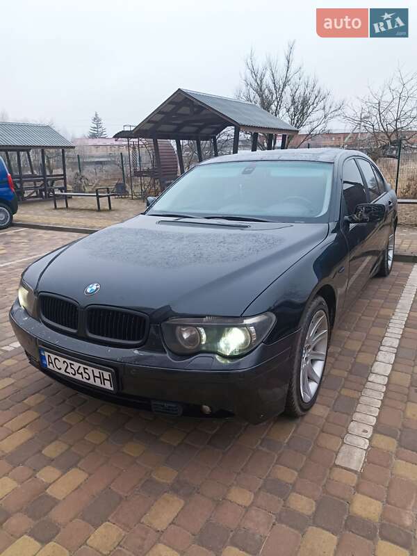 Седан BMW 7 Series 2002 в Володимирі