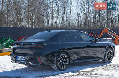 Седан BMW 7 Series 2024 в 