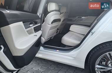 Седан BMW 7 Series 2019 в 