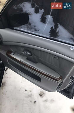 Седан BMW 7 Series 2002 в 
