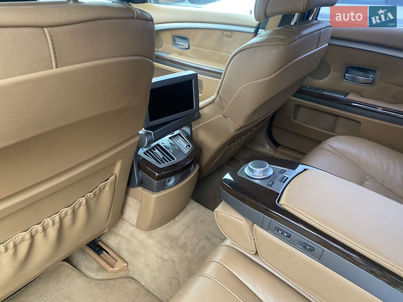 Седан BMW 7 Series 2008 в Києві
