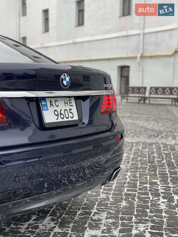 Седан BMW 7 Series 2012 в Луцьку