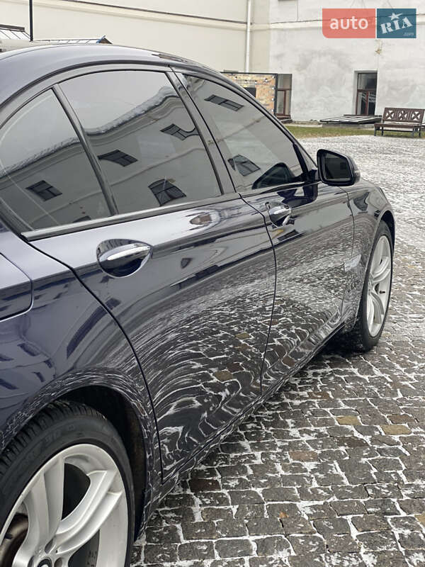 Седан BMW 7 Series 2012 в Луцьку