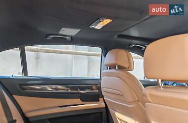 Седан BMW 7 Series 2014 в Коломые