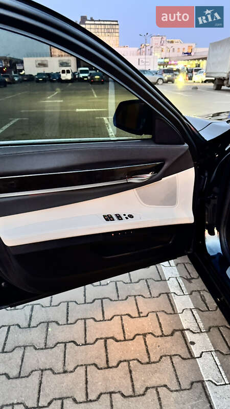 Седан BMW 7 Series 2015 в Житомирі фото 28 Седан BMW 7 Series 2015 в Житомирі