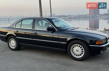 Седан BMW 7 Series 1997 в Киеве