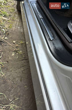 Седан BMW 7 Series 2000 в 