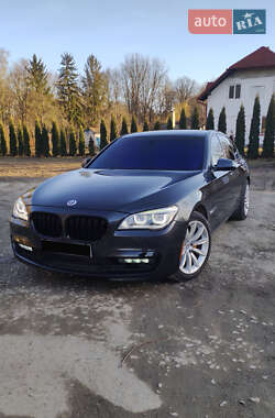 Седан BMW 7 Series 2011 в Чорткові