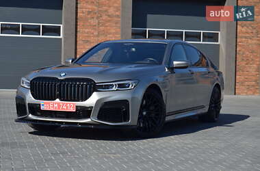 Седан BMW 7 Series 2022 в 