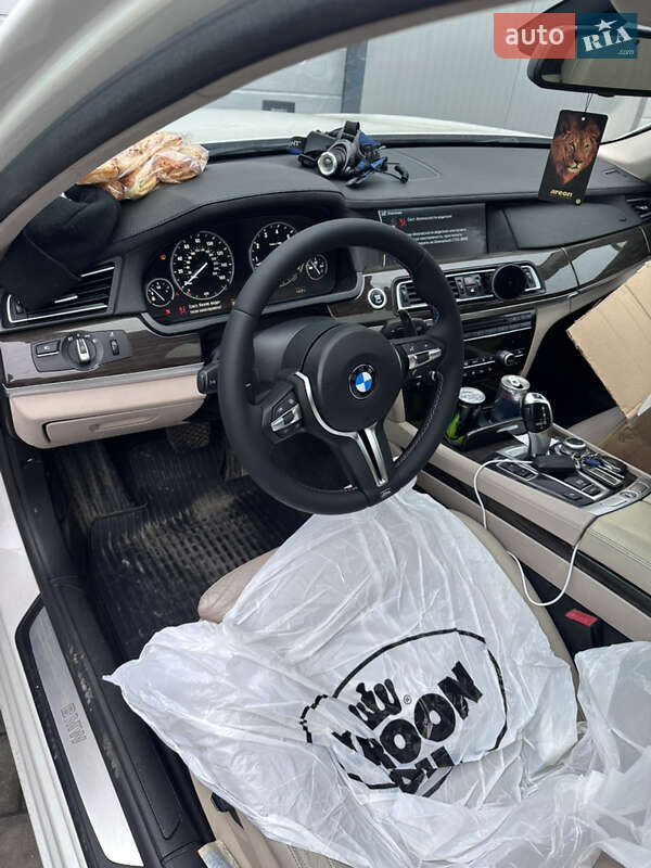 Седан BMW 7 Series 2010 в Хмельницком фото 23 Седан BMW 7 Series 2010 в Хмельницком