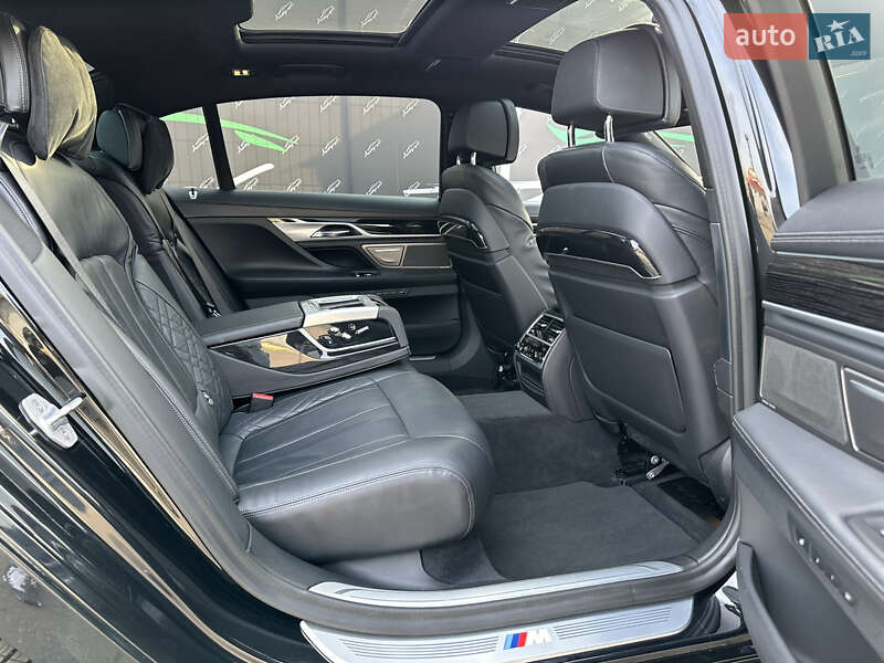 Седан BMW 7 Series 2019 в Києві