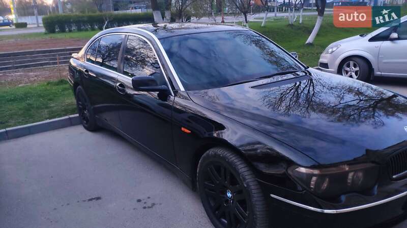 Седан BMW 7 Series 2002 в 