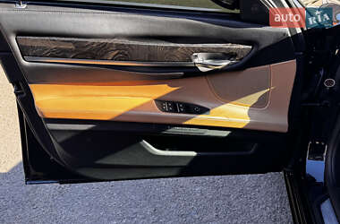 Седан BMW 7 Series 2012 в Рівному