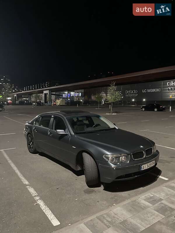 Седан BMW 7 Series 2002 в 