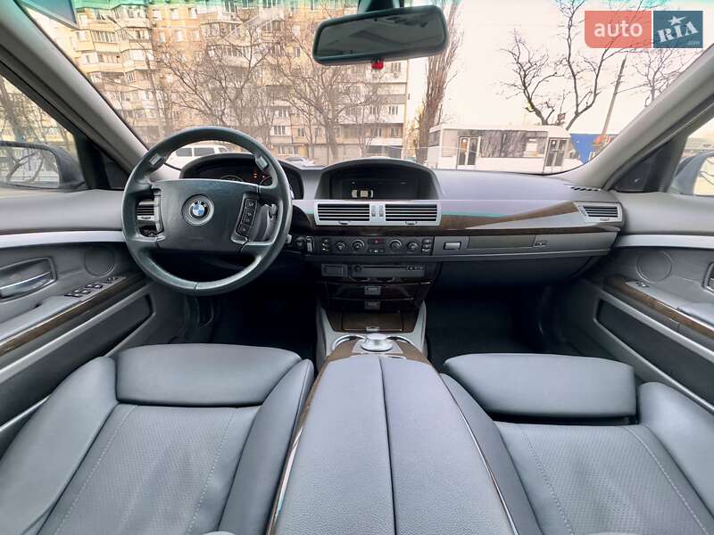 Седан BMW 7 Series 2003 в Одессе