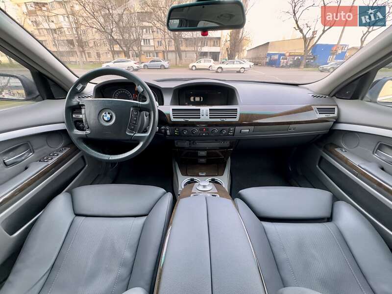 Седан BMW 7 Series 2003 в Одессе