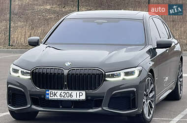 Седан BMW 7 Series 2020 в Ровно