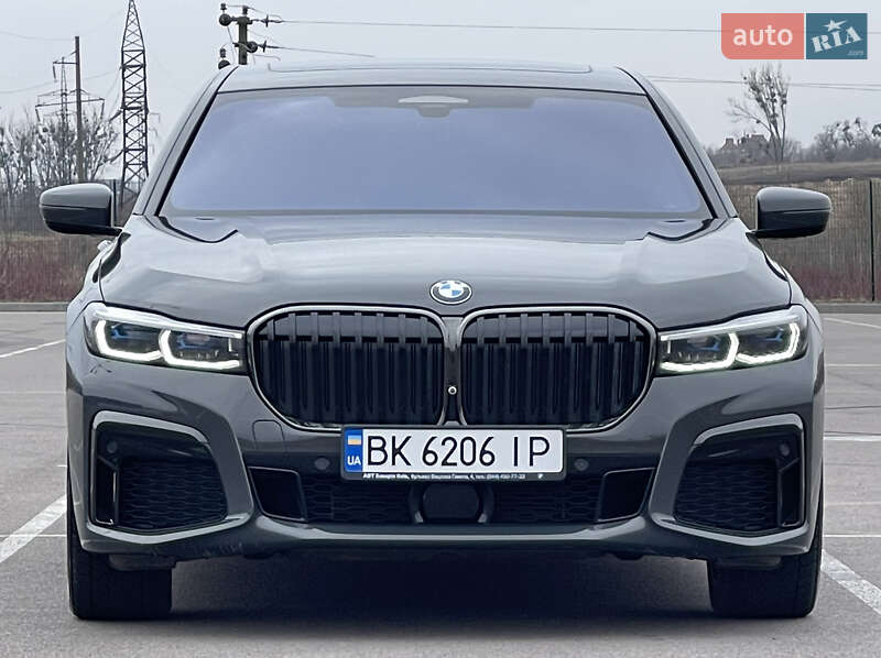 Седан BMW 7 Series 2020 в Ровно