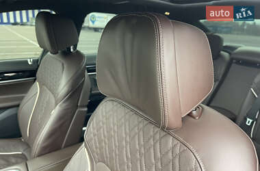 Седан BMW 7 Series 2020 в Рівному