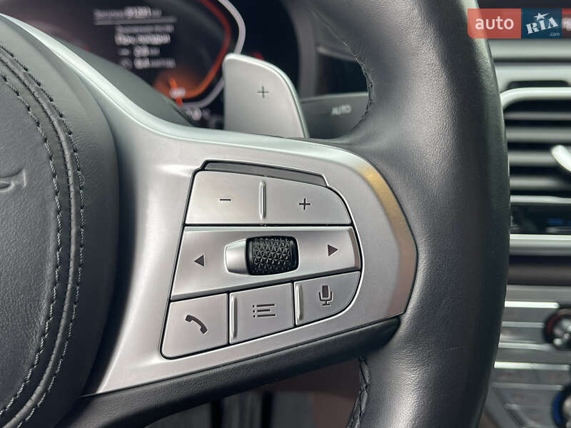 Седан BMW 7 Series 2020 в Ровно