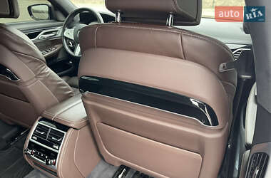 Седан BMW 7 Series 2020 в Рівному