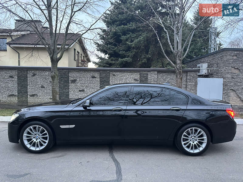Седан BMW 7 Series 2012 в Днепре