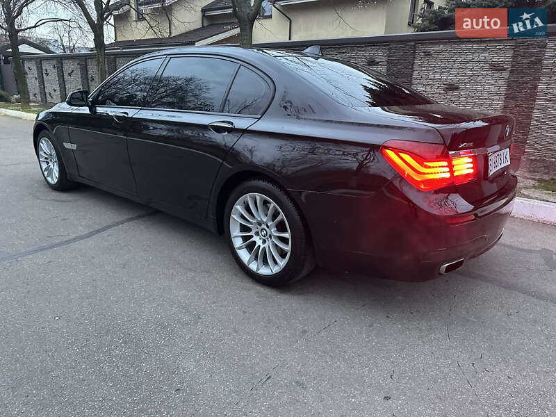 Седан BMW 7 Series 2012 в Днепре